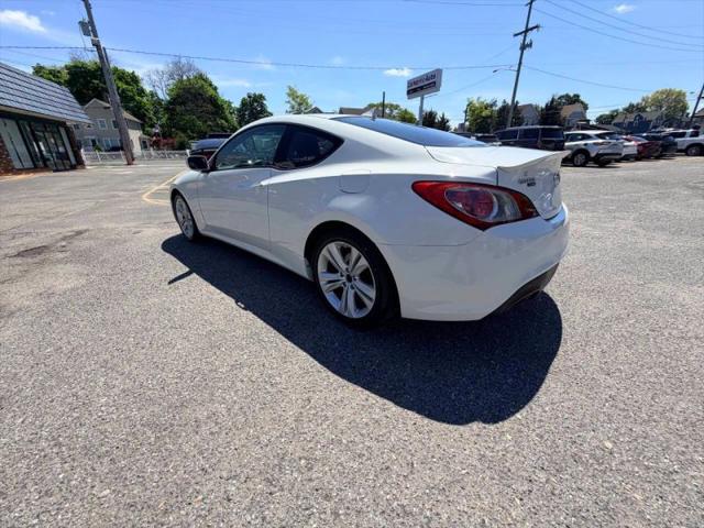 2010 Hyundai Genesis Coupe 2.0T