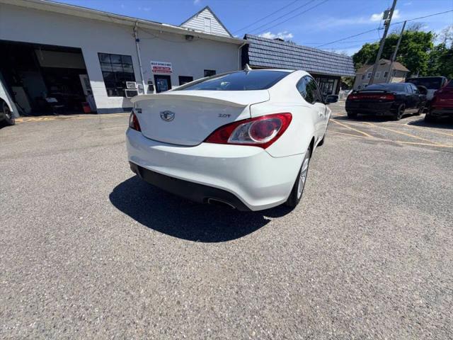 2010 Hyundai Genesis Coupe 2.0T