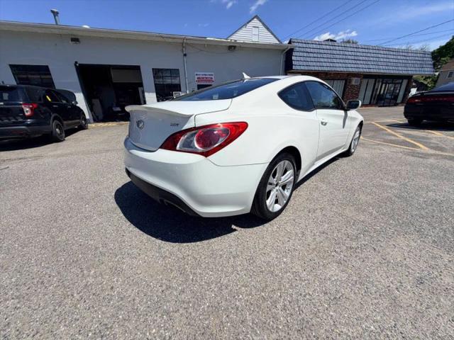 2010 Hyundai Genesis Coupe 2.0T