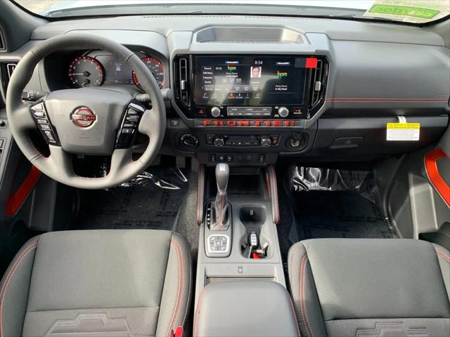 2026 Nissan Frontier Crew Cab Long Bed PRO-4X 4x4