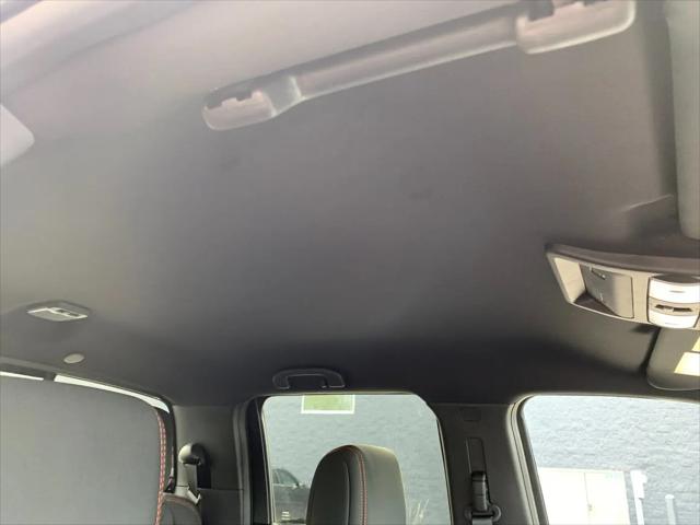 2026 Nissan Frontier Crew Cab Long Bed PRO-4X 4x4