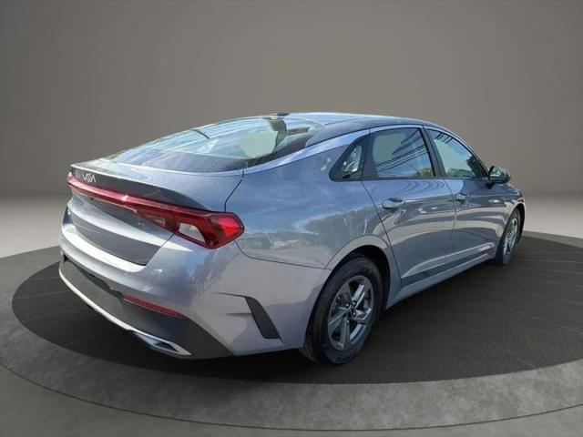 2022 Kia K5 LX