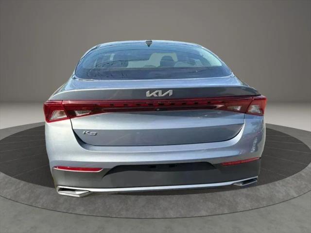 2022 Kia K5 LX
