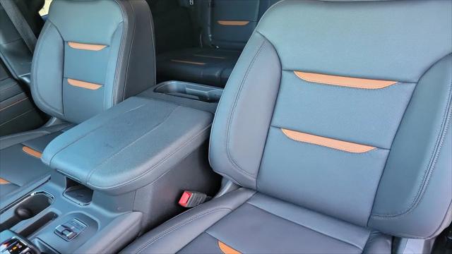 2025 GMC Sierra 1500 4WD Crew Cab Short Box AT4