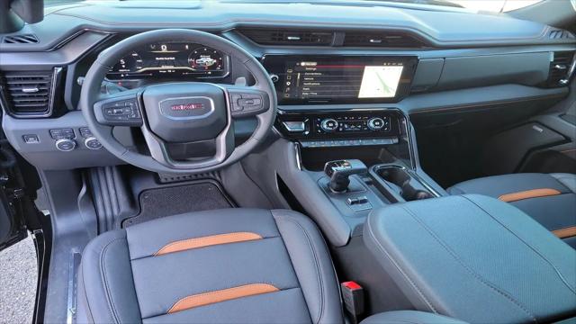 2025 GMC Sierra 1500 4WD Crew Cab Short Box AT4