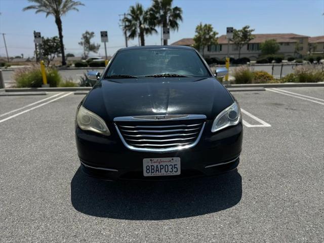 2011 Chrysler 200 Limited