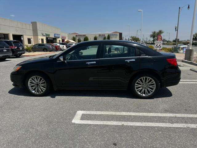 2011 Chrysler 200 Limited