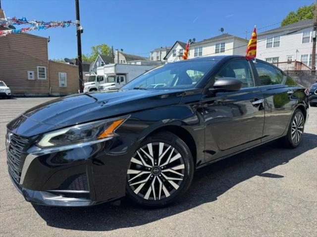 2024 Nissan Altima SV FWD