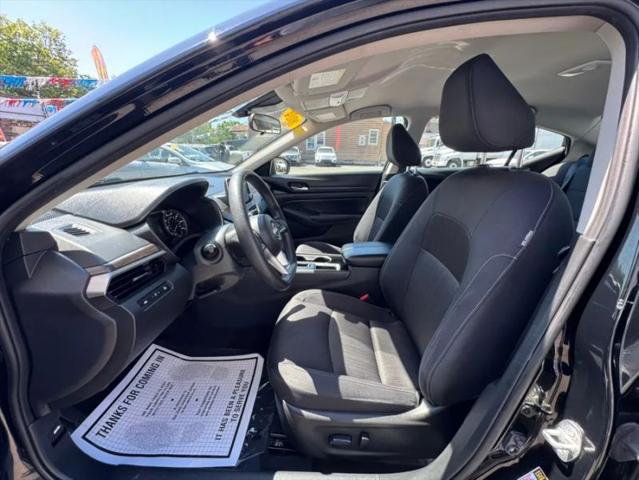 2024 Nissan Altima SV FWD