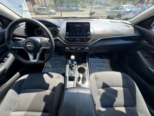 2024 Nissan Altima SV FWD
