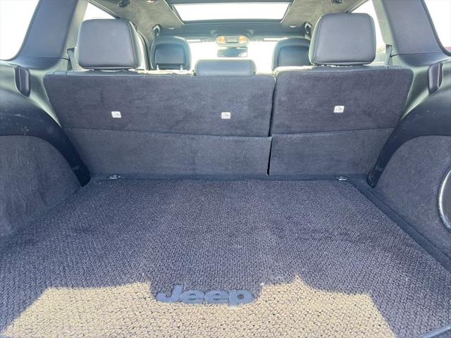 2016 Jeep Grand Cherokee Summit