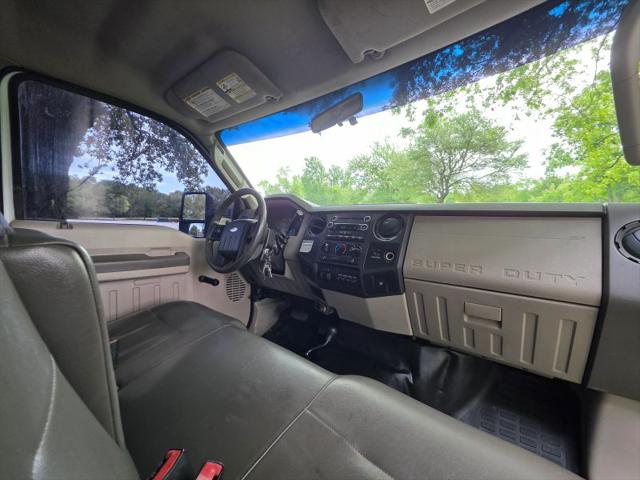 2010 Ford F-550 XL