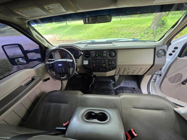 2010 Ford F-550 XL