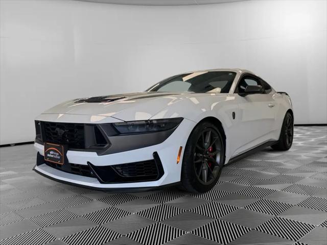 2025 Ford Mustang Dark Horse Fastback
