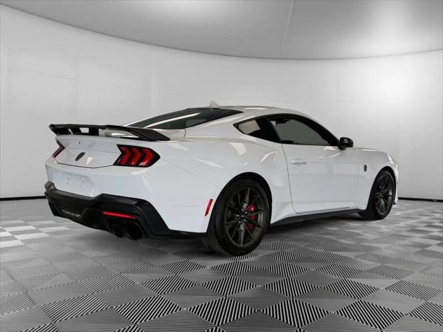 2025 Ford Mustang Dark Horse Fastback