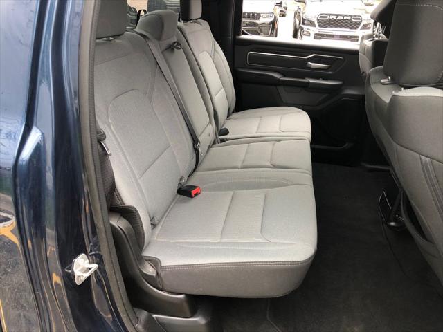 2022 Ram 1500 Big Horn Crew Cab 4x4 6'4" Box