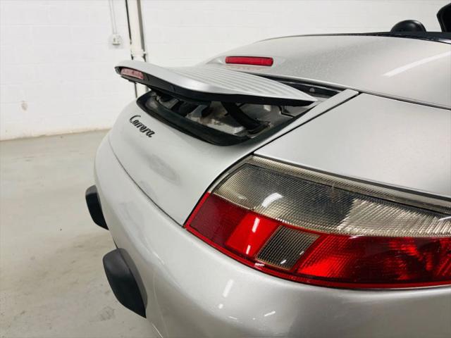 2001 Porsche 911 Carrera