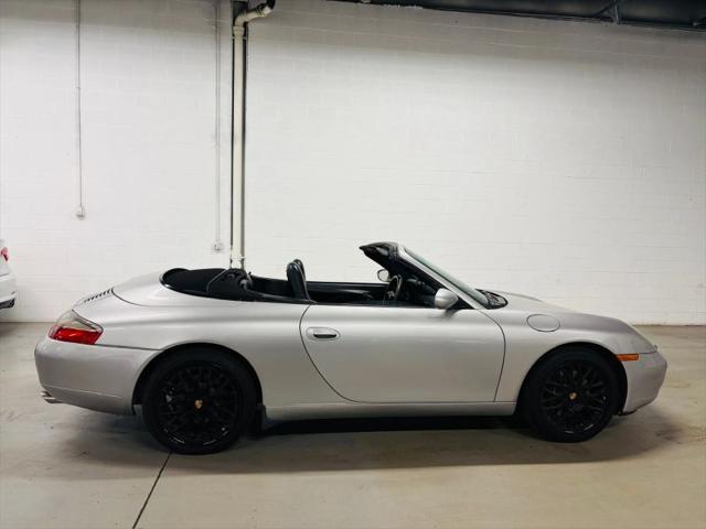 2001 Porsche 911 Carrera
