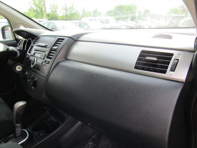 2012 Nissan Versa 1.8 S