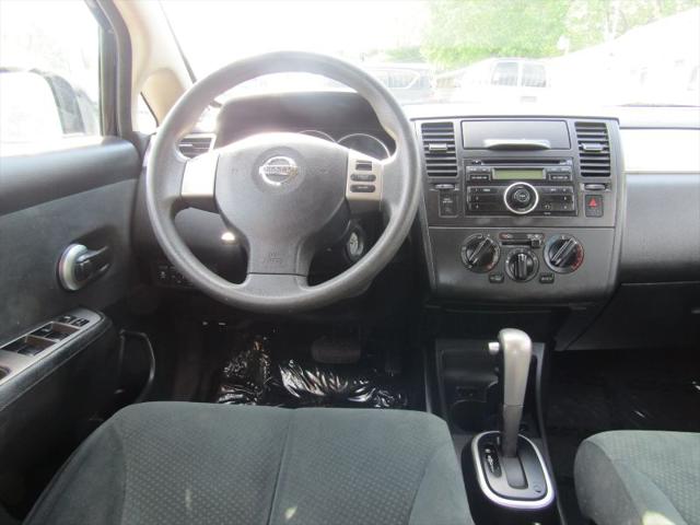 2012 Nissan Versa 1.8 S
