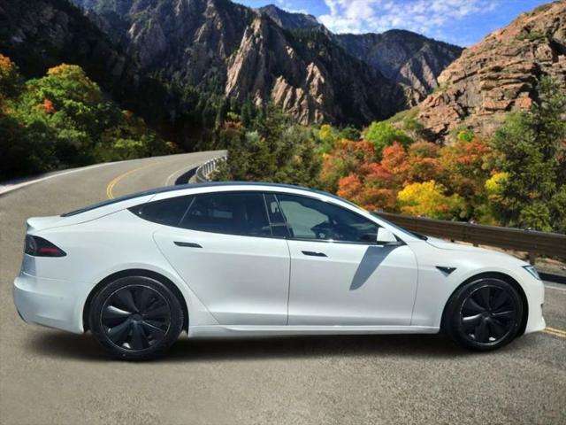 2022 Tesla Model S Dual Motor All-Wheel Drive