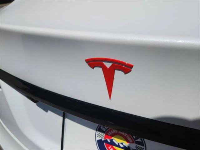 2022 Tesla Model S Dual Motor All-Wheel Drive
