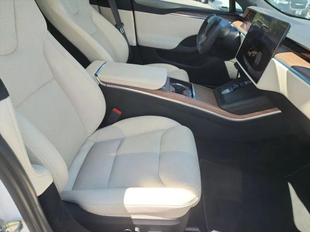 2022 Tesla Model S Dual Motor All-Wheel Drive