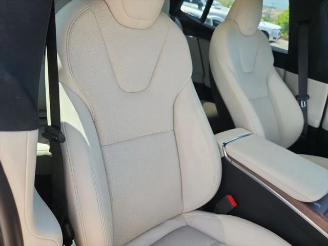 2022 Tesla Model S Dual Motor All-Wheel Drive