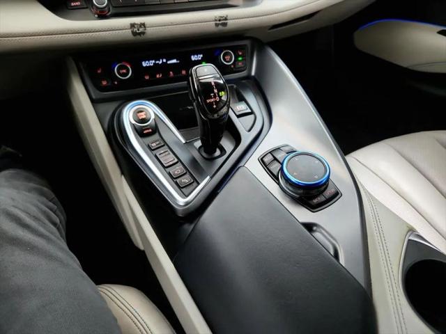 2015 BMW i8 Base