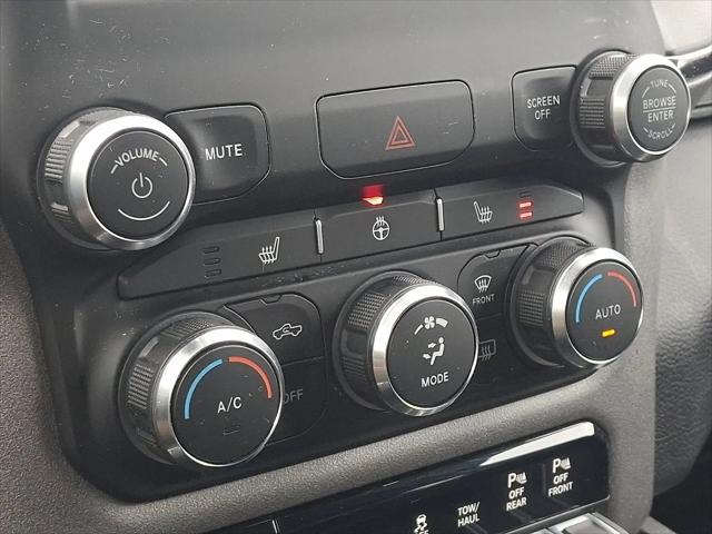 2023 Ram 1500 Big Horn Crew Cab 4x4 5'7" Box