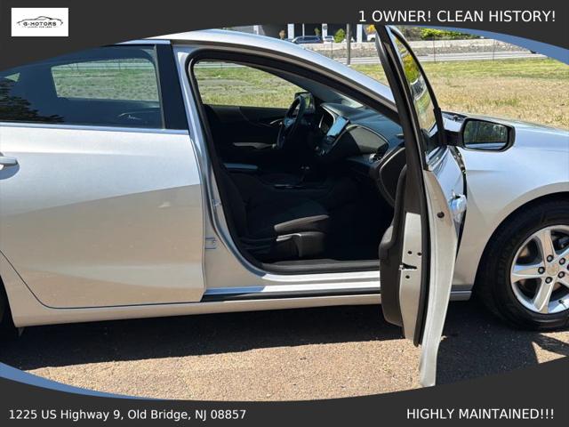 2020 Chevrolet Malibu FWD 1FL