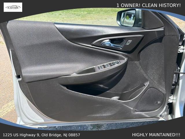 2020 Chevrolet Malibu FWD 1FL