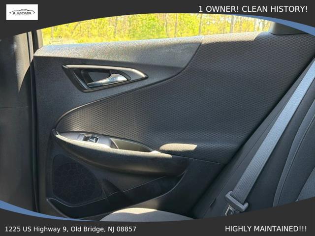 2020 Chevrolet Malibu FWD 1FL