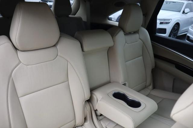 2018 Acura MDX w/Technology Package & AcuraWatch Plus Pkg