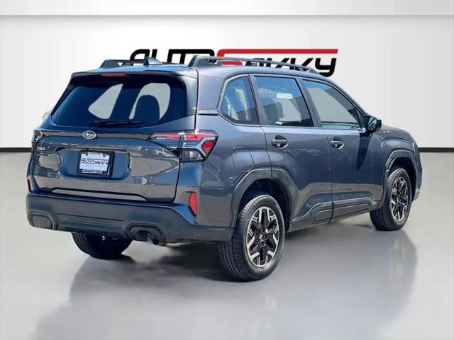 2025 Subaru Forester Base