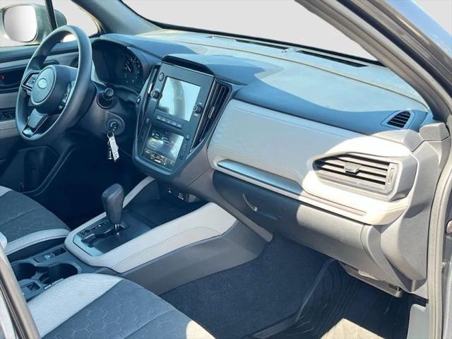 2025 Subaru Forester Base