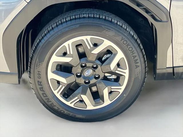 2025 Subaru Forester Base