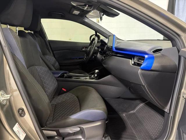 2021 Toyota C-HR XLE