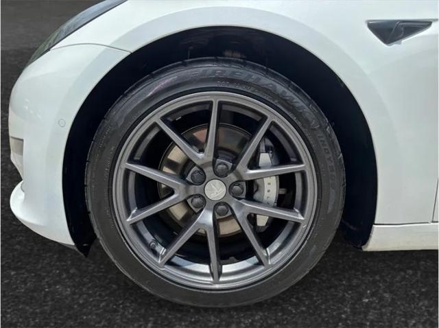 2021 Tesla Model 3 Standard Range Plus Rear-Wheel Drive