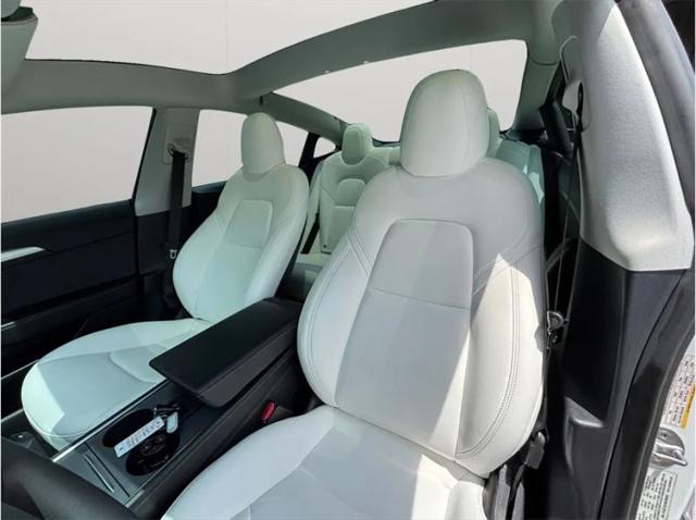 2021 Tesla Model 3 Standard Range Plus Rear-Wheel Drive