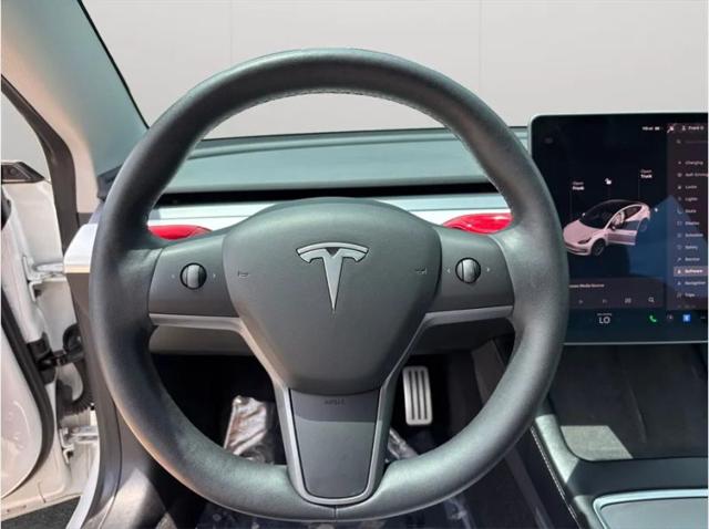 2021 Tesla Model 3 Standard Range Plus Rear-Wheel Drive