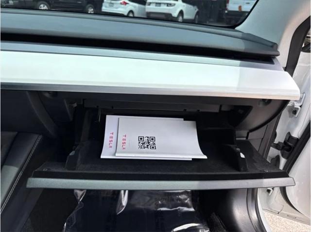 2021 Tesla Model 3 Standard Range Plus Rear-Wheel Drive