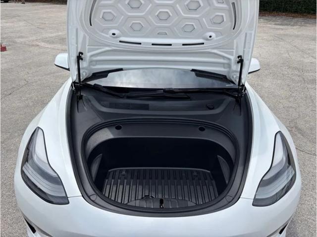 2021 Tesla Model 3 Standard Range Plus Rear-Wheel Drive