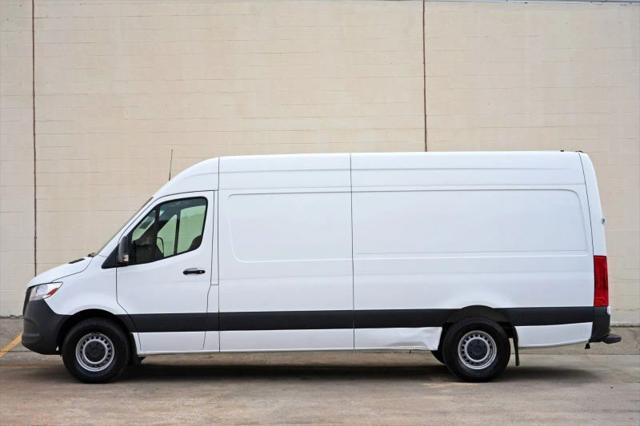 2023 Mercedes-Benz Sprinter 2500 High Roof 4-Cyl Diesel HO
