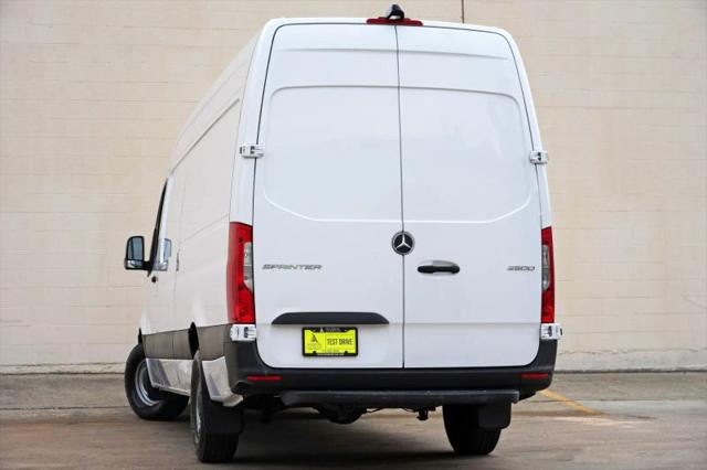 2023 Mercedes-Benz Sprinter 2500 High Roof 4-Cyl Diesel HO