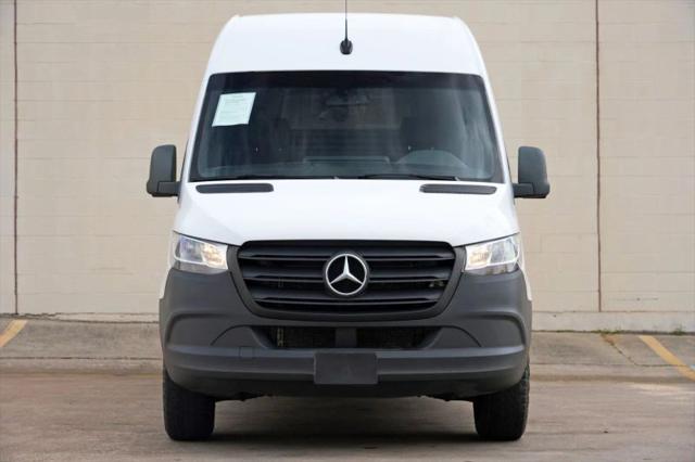 2023 Mercedes-Benz Sprinter 2500 High Roof 4-Cyl Diesel HO