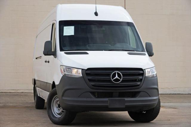 2023 Mercedes-Benz Sprinter 2500 High Roof 4-Cyl Diesel HO
