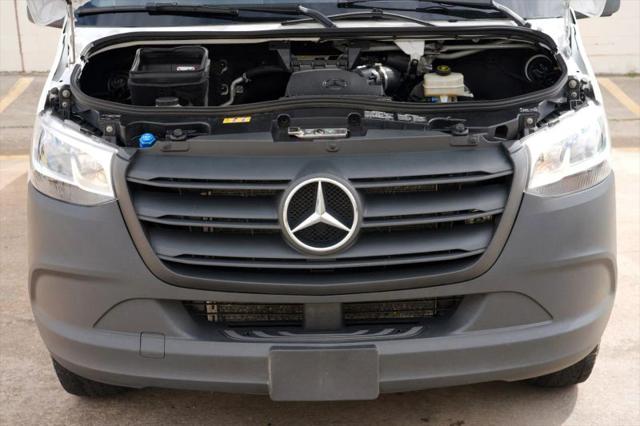 2023 Mercedes-Benz Sprinter 2500 High Roof 4-Cyl Diesel HO