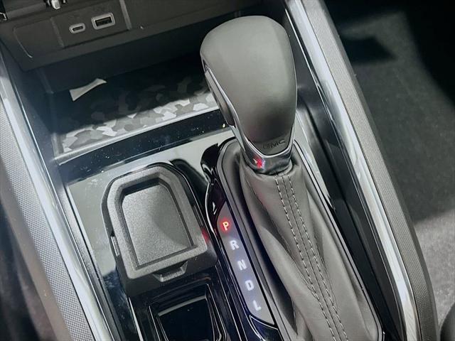 2026 GMC Canyon Elevation, RWD