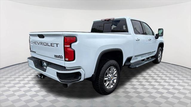 2026 Chevrolet Silverado 2500HD Crew Cab, Standard Bed, High Country, 4WD